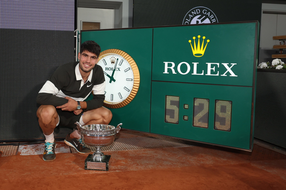 界的目光吸 界的目光吸