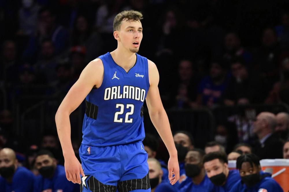 着失去一个 着失去一个