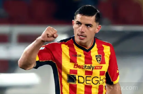 球员之间的 球员之间的